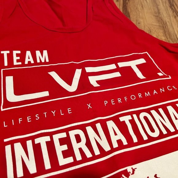 LVFT Men Muscle Tank Top Red International - Picture 2 of 5